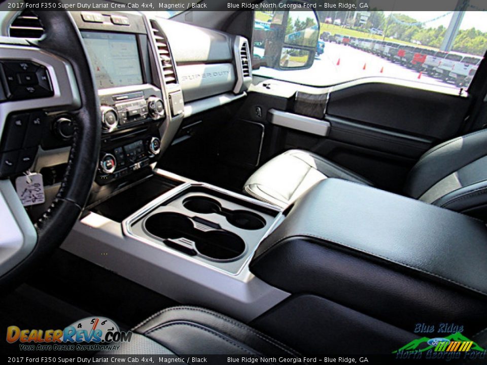 2017 Ford F350 Super Duty Lariat Crew Cab 4x4 Magnetic / Black Photo #26