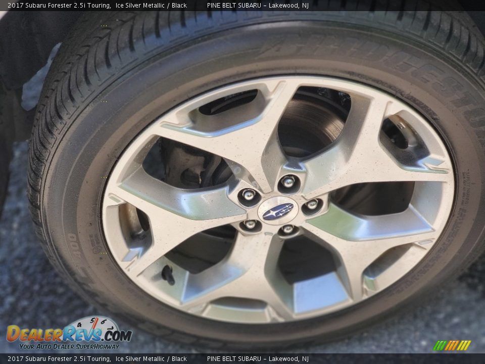 2017 Subaru Forester 2.5i Touring Ice Silver Metallic / Black Photo #26