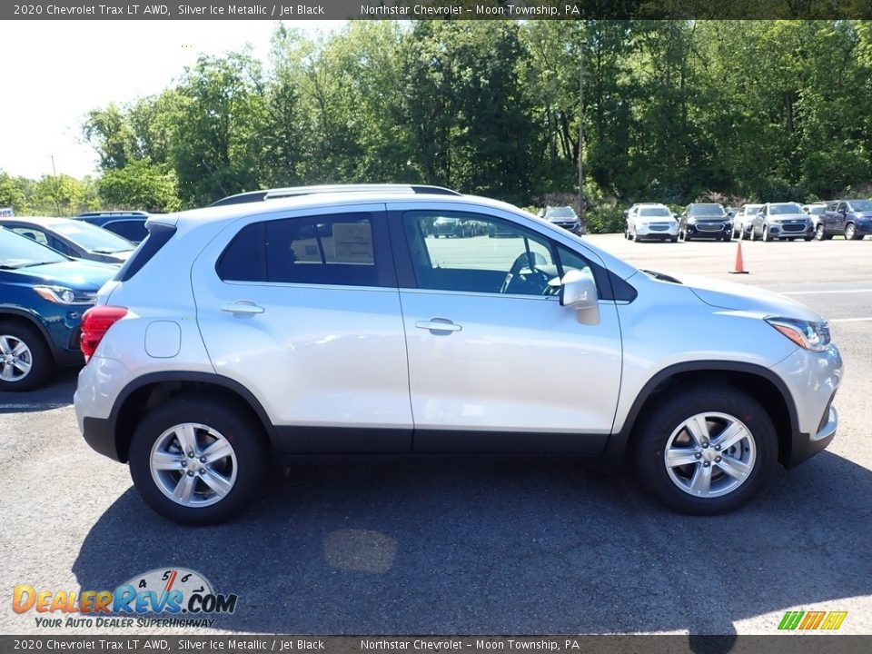 2020 Chevrolet Trax LT AWD Silver Ice Metallic / Jet Black Photo #7