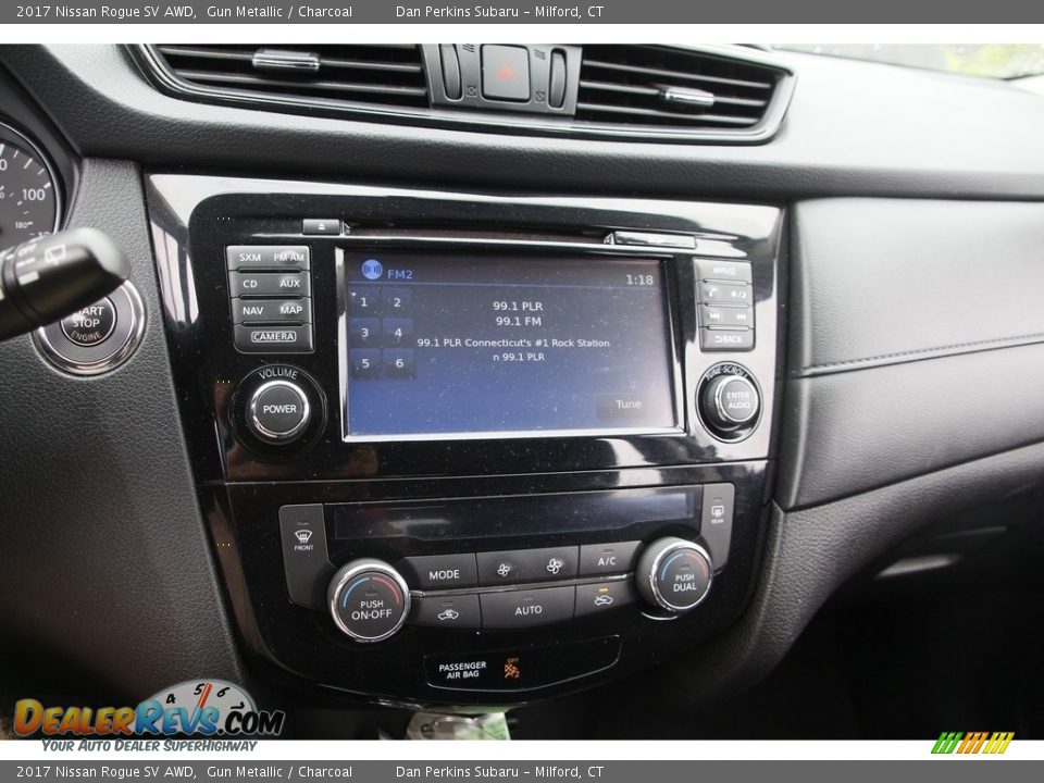 2017 Nissan Rogue SV AWD Gun Metallic / Charcoal Photo #19