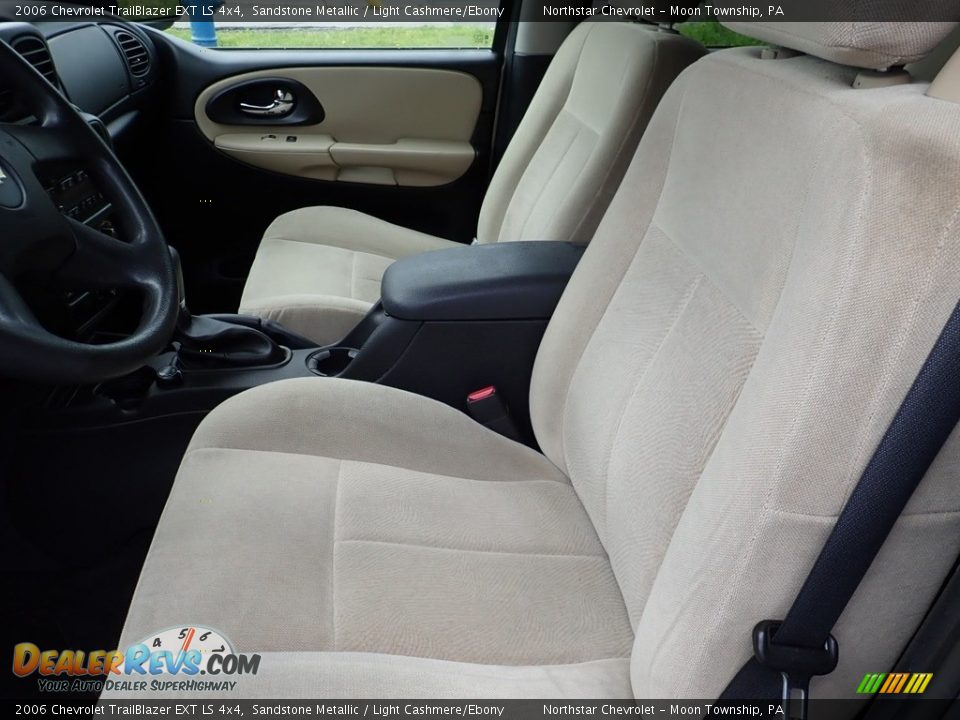 2006 Chevrolet TrailBlazer EXT LS 4x4 Sandstone Metallic / Light Cashmere/Ebony Photo #7