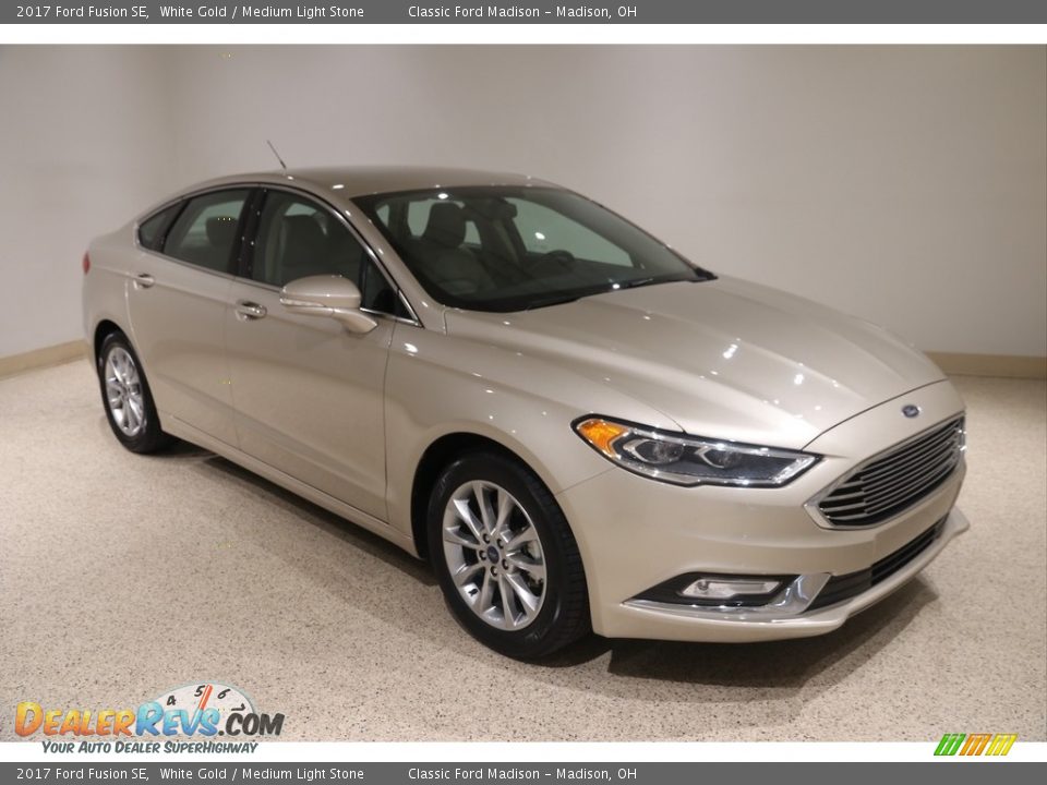 2017 Ford Fusion SE White Gold / Medium Light Stone Photo #1
