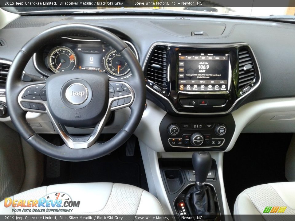 2019 Jeep Cherokee Limited Billet Silver Metallic / Black/Ski Grey Photo #17