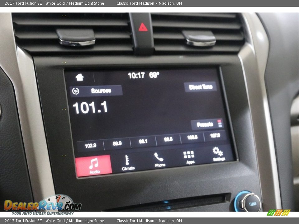 2017 Ford Fusion SE White Gold / Medium Light Stone Photo #11
