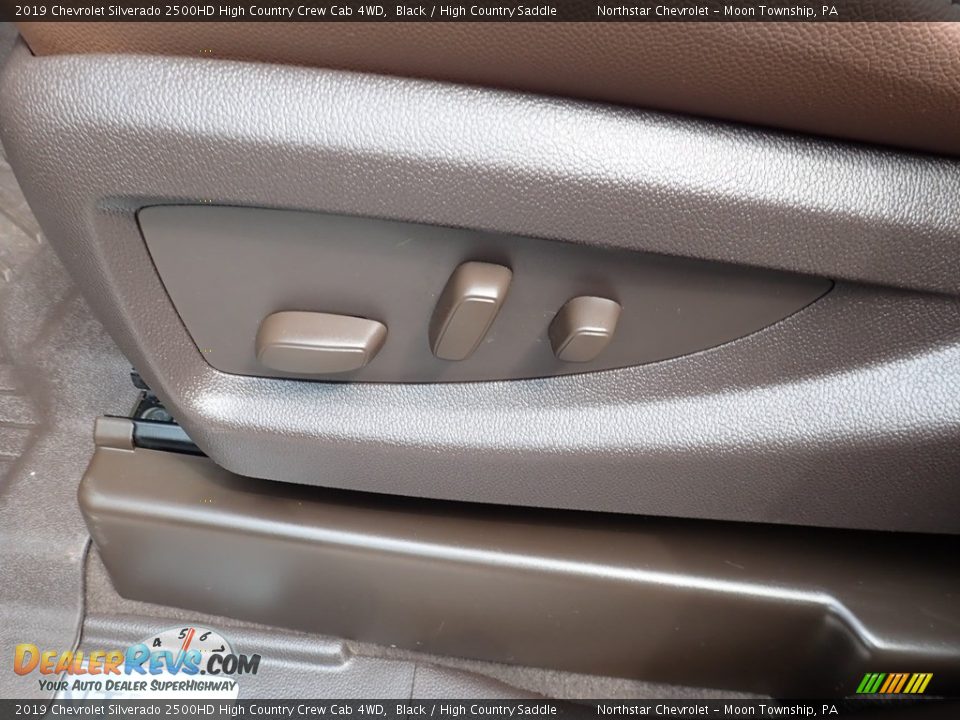 2019 Chevrolet Silverado 2500HD High Country Crew Cab 4WD Black / High Country Saddle Photo #24