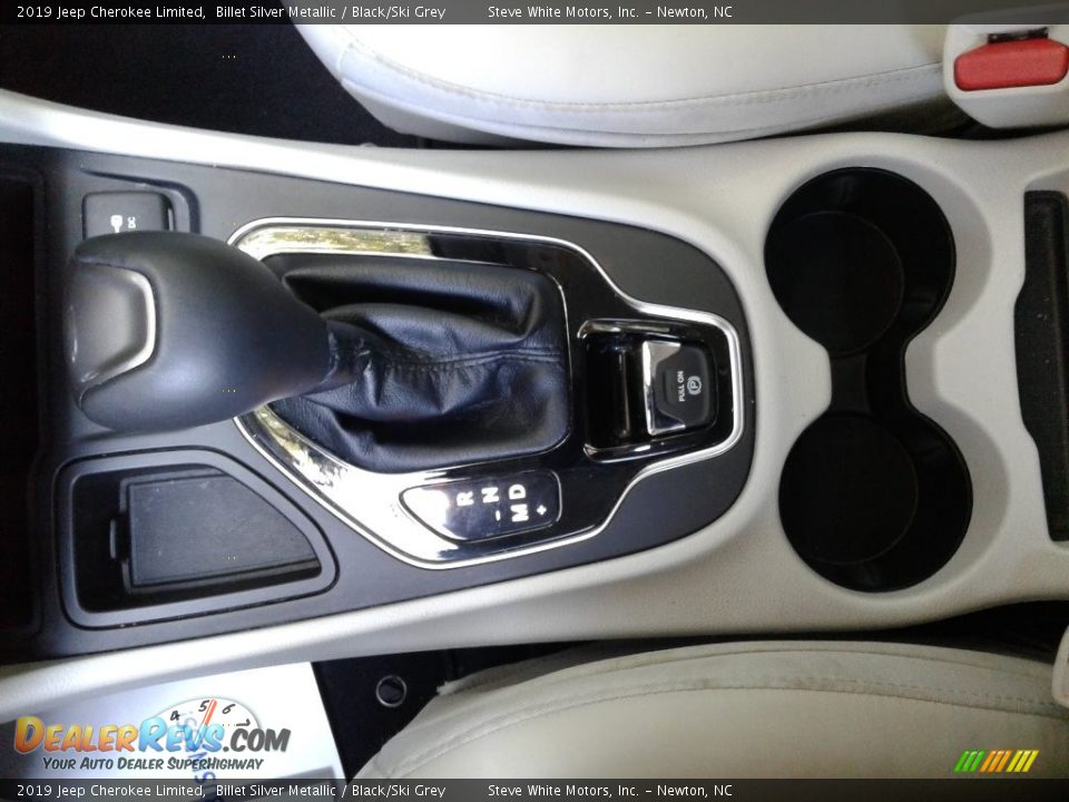 2019 Jeep Cherokee Limited Billet Silver Metallic / Black/Ski Grey Photo #27