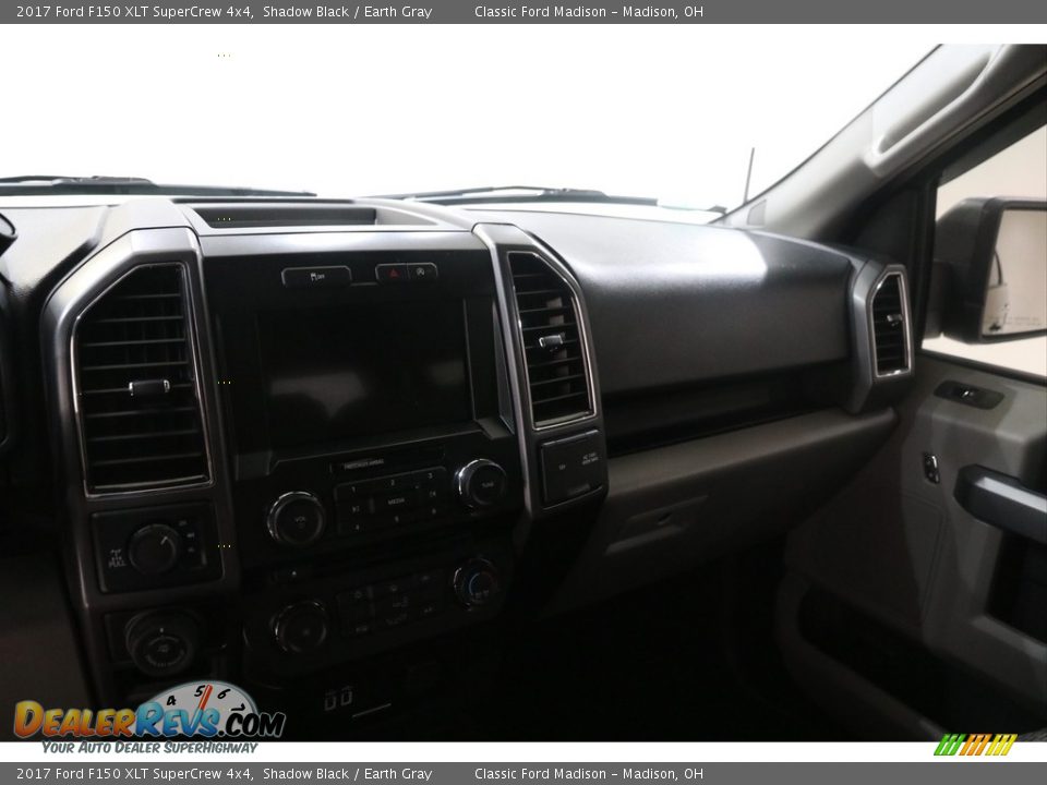 2017 Ford F150 XLT SuperCrew 4x4 Shadow Black / Earth Gray Photo #10