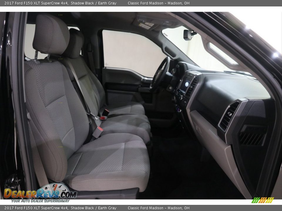 2017 Ford F150 XLT SuperCrew 4x4 Shadow Black / Earth Gray Photo #16