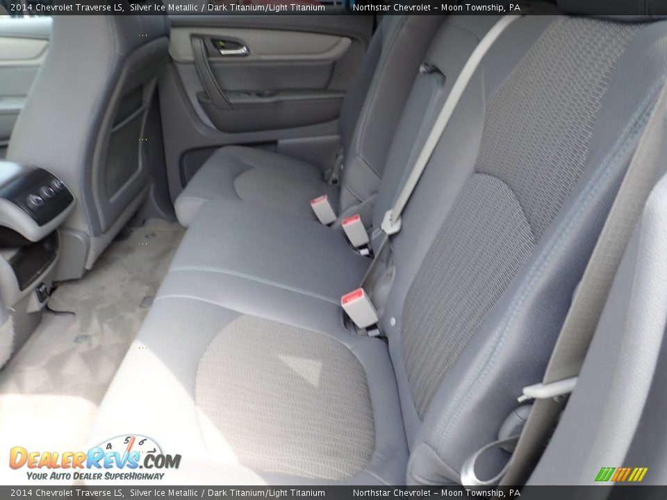 2014 Chevrolet Traverse LS Silver Ice Metallic / Dark Titanium/Light Titanium Photo #22