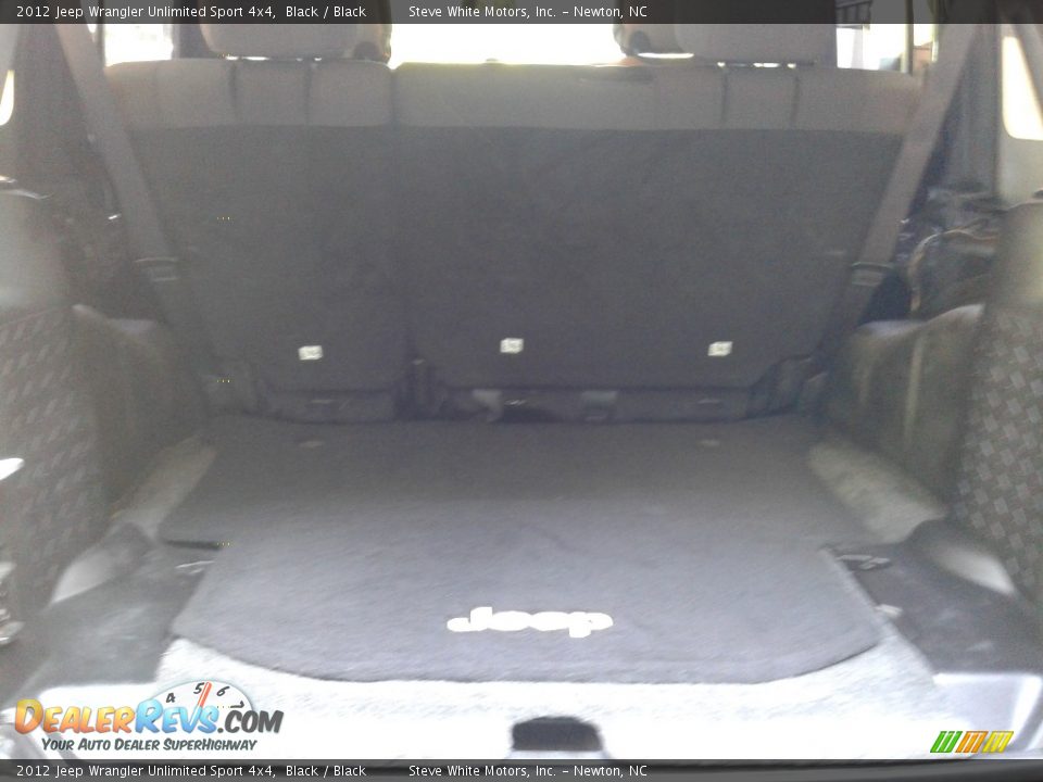 2012 Jeep Wrangler Unlimited Sport 4x4 Black / Black Photo #14