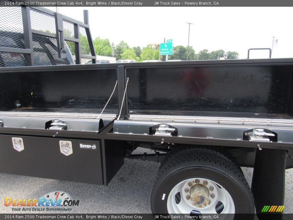 2014 Ram 2500 Tradesman Crew Cab 4x4 Bright White / Black/Diesel Gray Photo #10