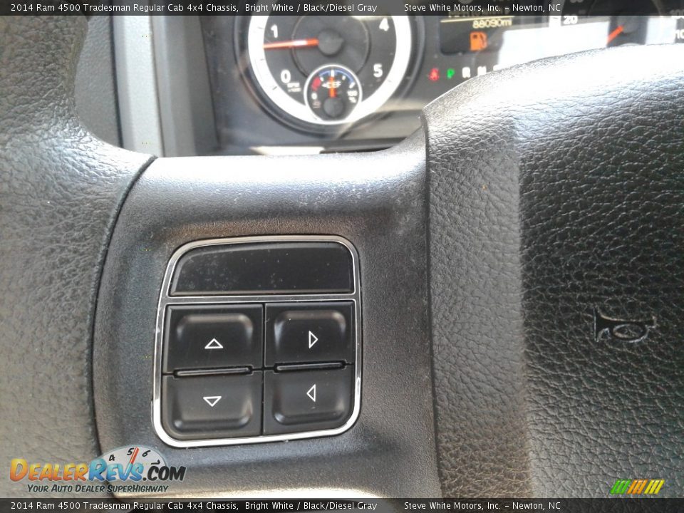 2014 Ram 4500 Tradesman Regular Cab 4x4 Chassis Bright White / Black/Diesel Gray Photo #22