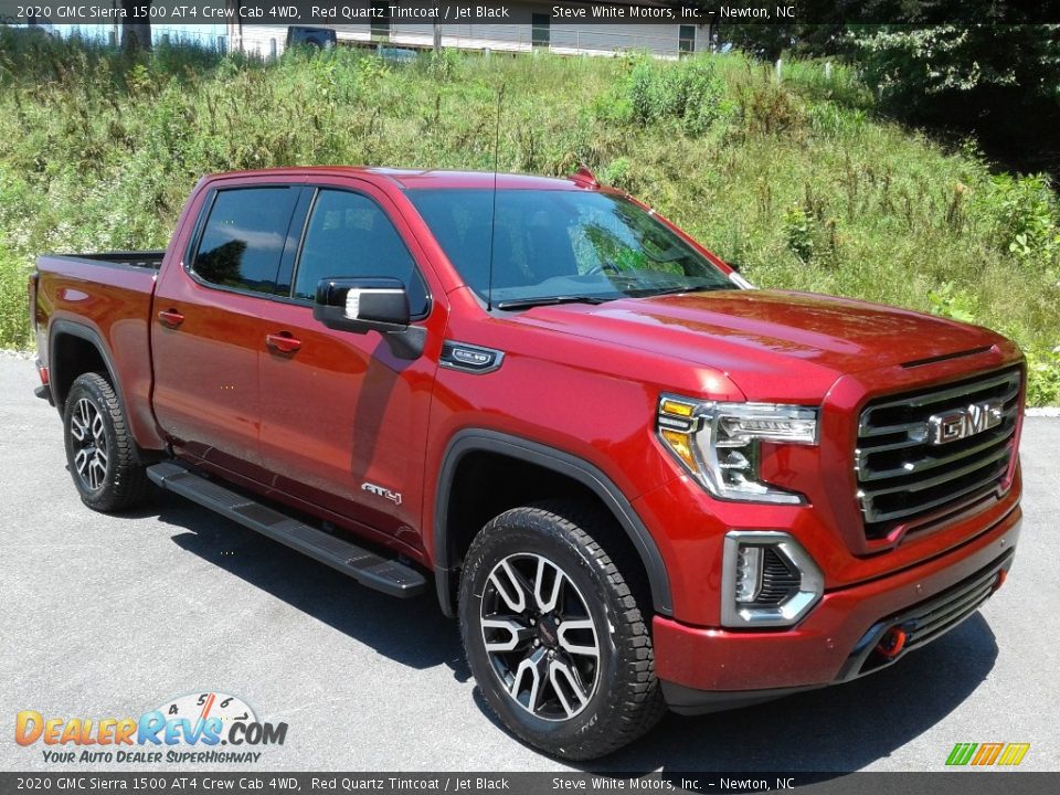 Front 3/4 View of 2020 GMC Sierra 1500 AT4 Crew Cab 4WD Photo #5