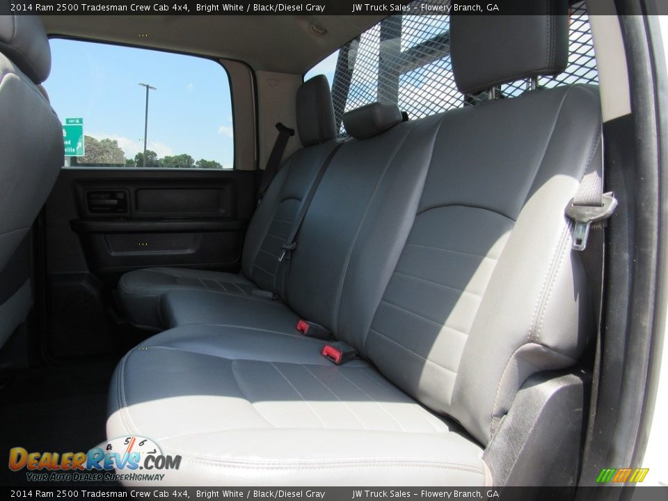 2014 Ram 2500 Tradesman Crew Cab 4x4 Bright White / Black/Diesel Gray Photo #36