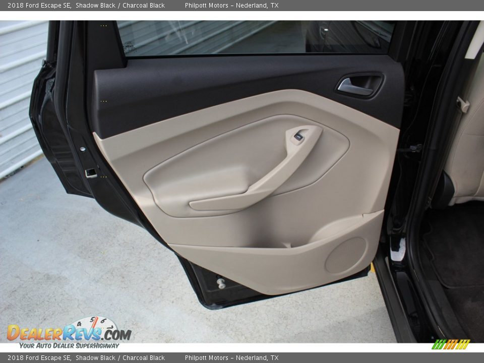 2018 Ford Escape SE Shadow Black / Charcoal Black Photo #20