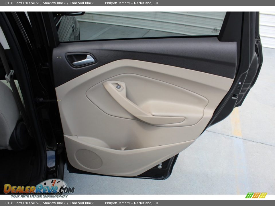 2018 Ford Escape SE Shadow Black / Charcoal Black Photo #25