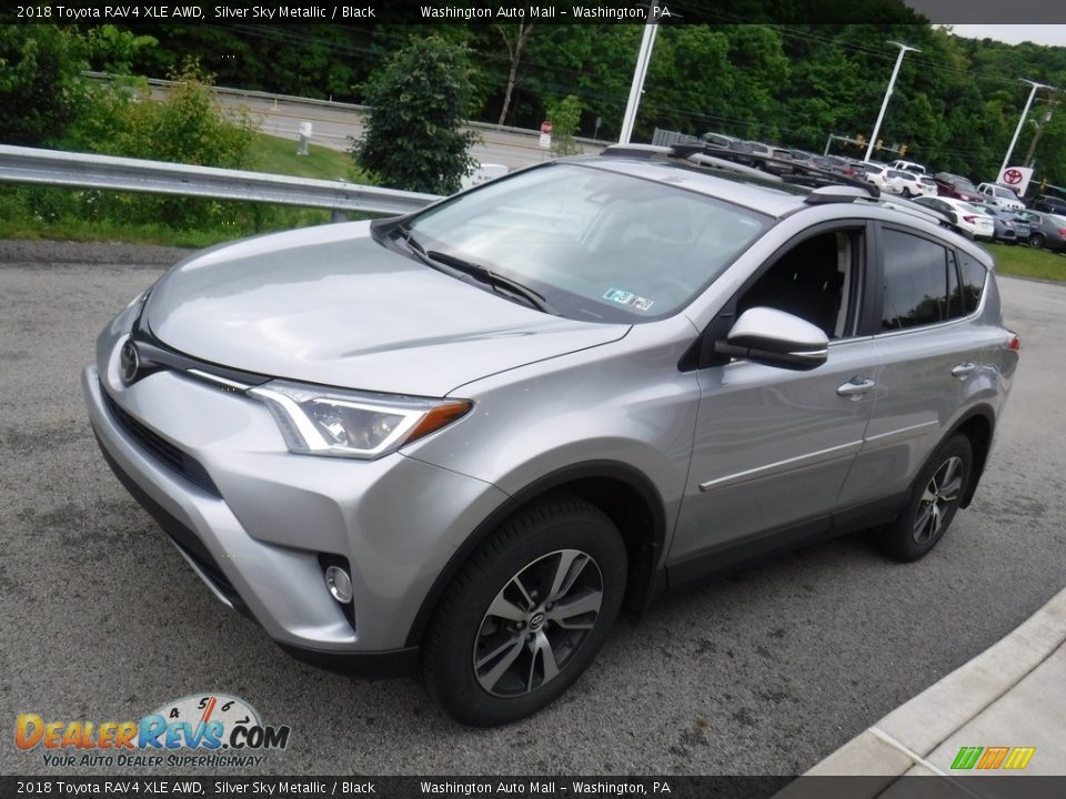 2018 Toyota RAV4 XLE AWD Silver Sky Metallic / Black Photo #10