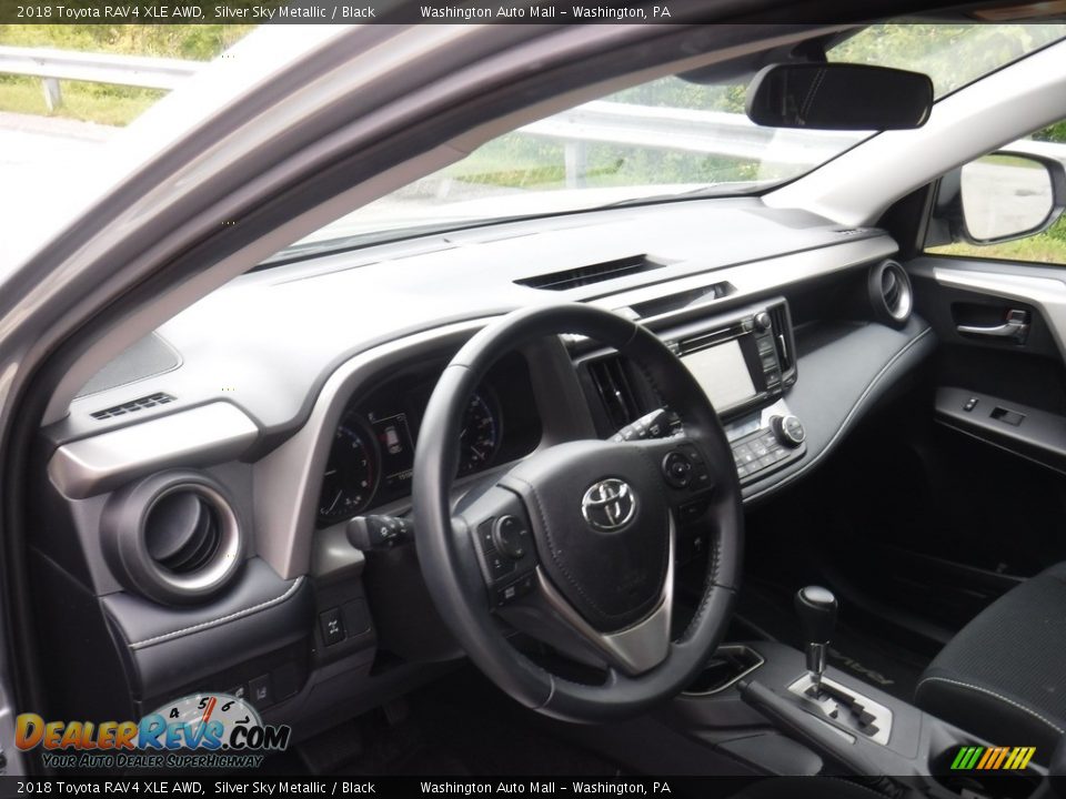2018 Toyota RAV4 XLE AWD Silver Sky Metallic / Black Photo #15