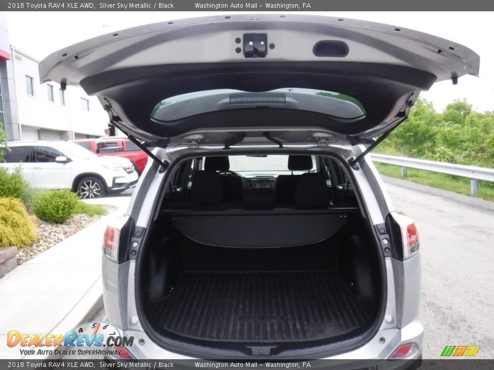 2018 Toyota RAV4 XLE AWD Silver Sky Metallic / Black Photo #22