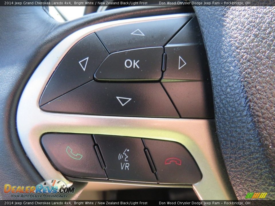 2014 Jeep Grand Cherokee Laredo 4x4 Bright White / New Zealand Black/Light Frost Photo #23