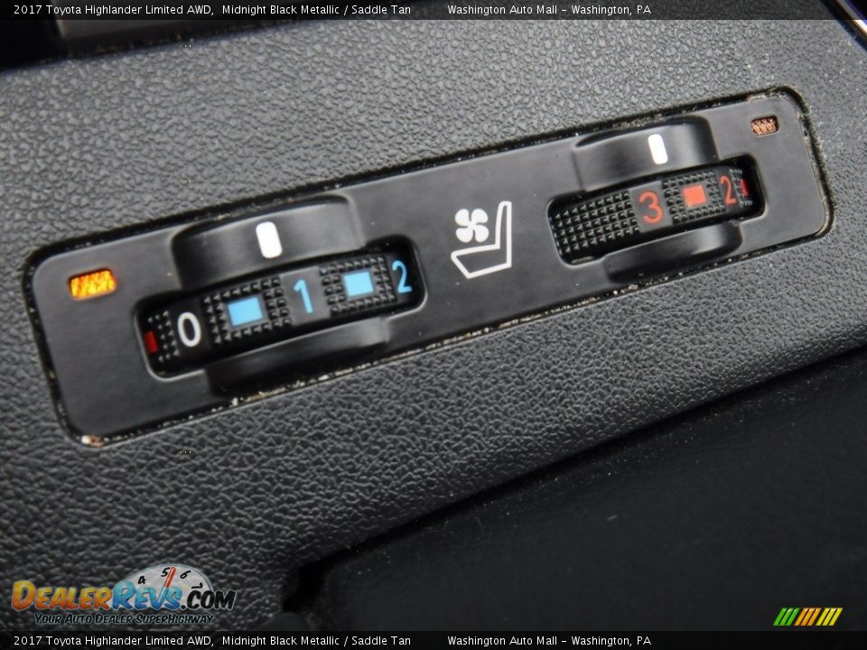 2017 Toyota Highlander Limited AWD Midnight Black Metallic / Saddle Tan Photo #25