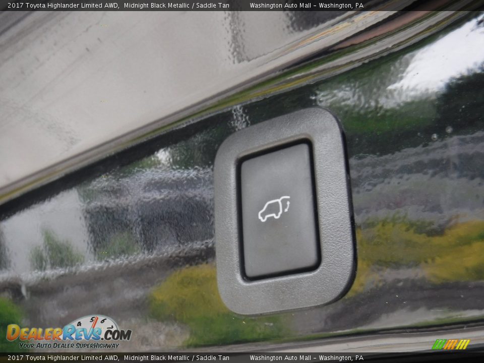 2017 Toyota Highlander Limited AWD Midnight Black Metallic / Saddle Tan Photo #30
