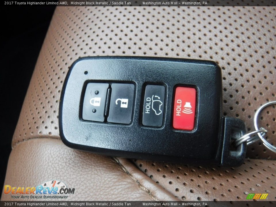 2017 Toyota Highlander Limited AWD Midnight Black Metallic / Saddle Tan Photo #31