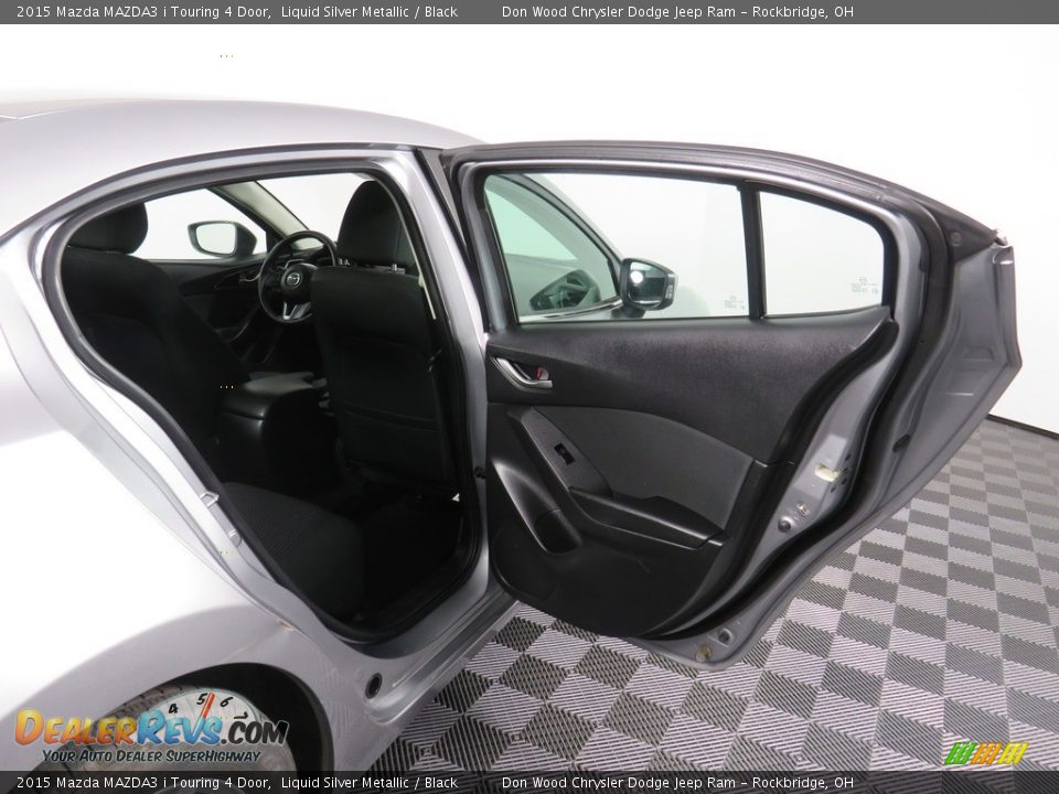 Door Panel of 2015 Mazda MAZDA3 i Touring 4 Door Photo #35