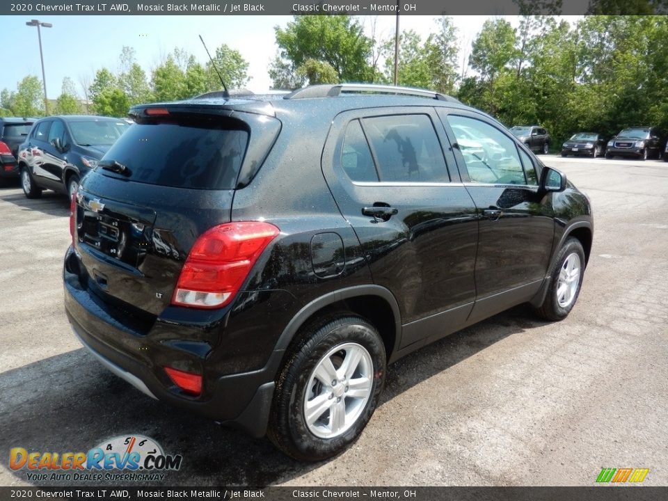 2020 Chevrolet Trax LT AWD Mosaic Black Metallic / Jet Black Photo #4