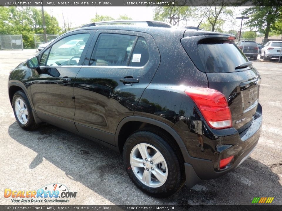 2020 Chevrolet Trax LT AWD Mosaic Black Metallic / Jet Black Photo #5