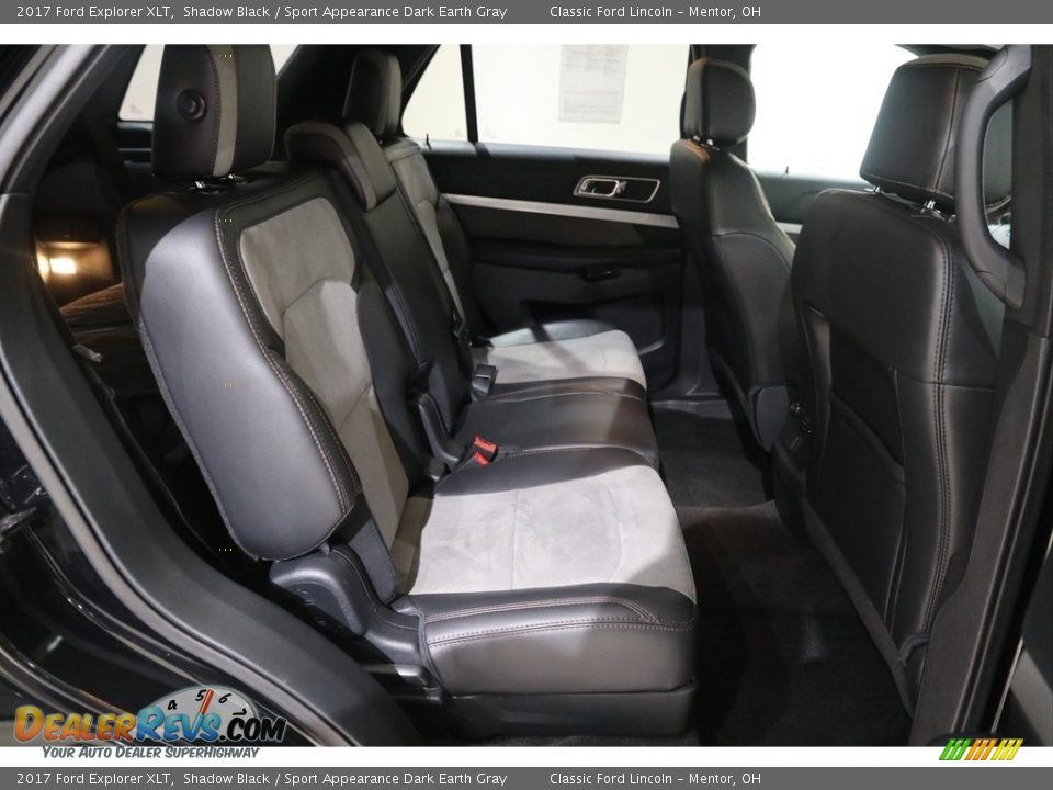 2017 Ford Explorer XLT Shadow Black / Sport Appearance Dark Earth Gray Photo #16