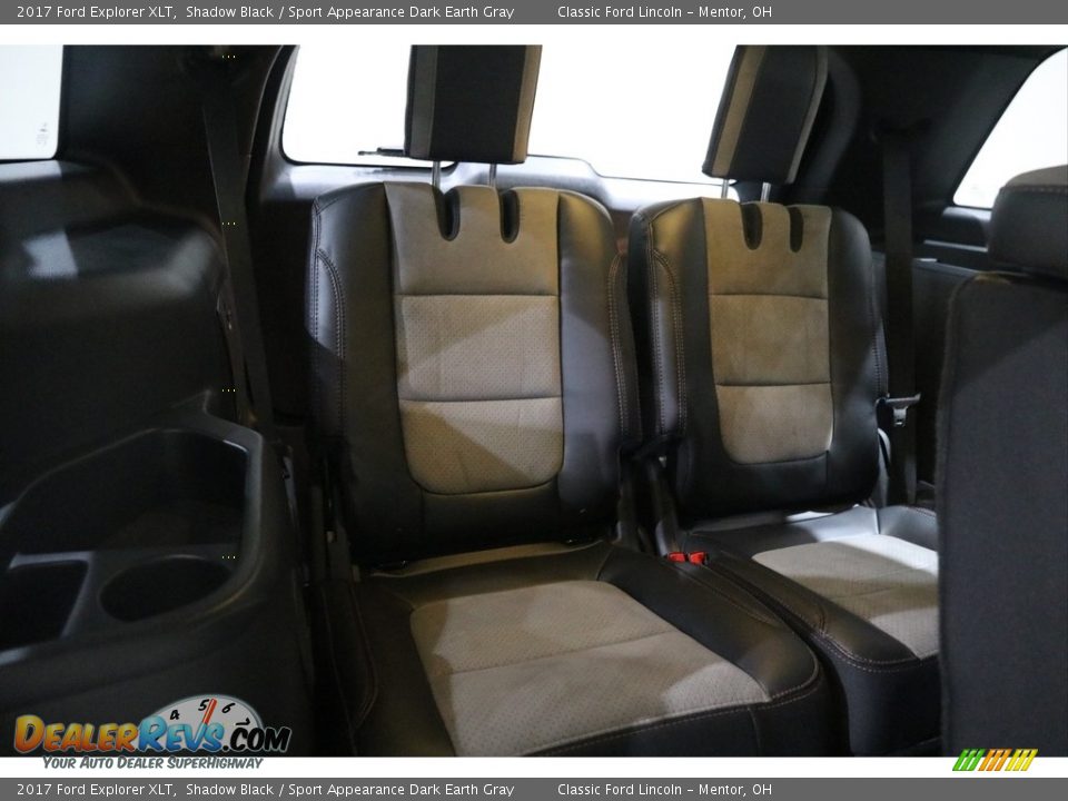 2017 Ford Explorer XLT Shadow Black / Sport Appearance Dark Earth Gray Photo #17