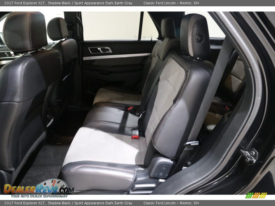 2017 Ford Explorer XLT Shadow Black / Sport Appearance Dark Earth Gray Photo #18