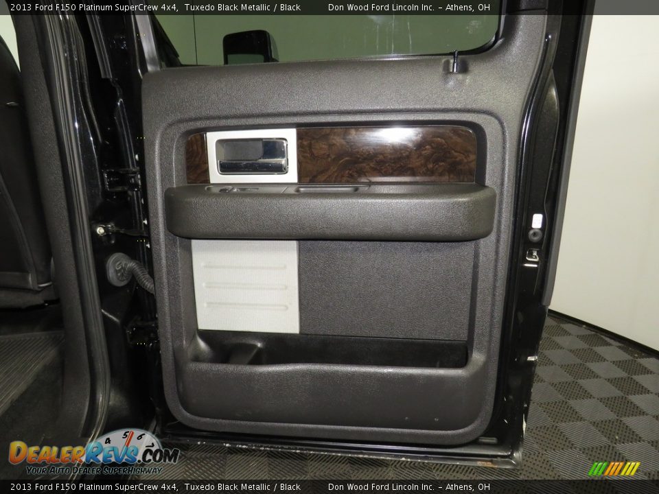 2013 Ford F150 Platinum SuperCrew 4x4 Tuxedo Black Metallic / Black Photo #21
