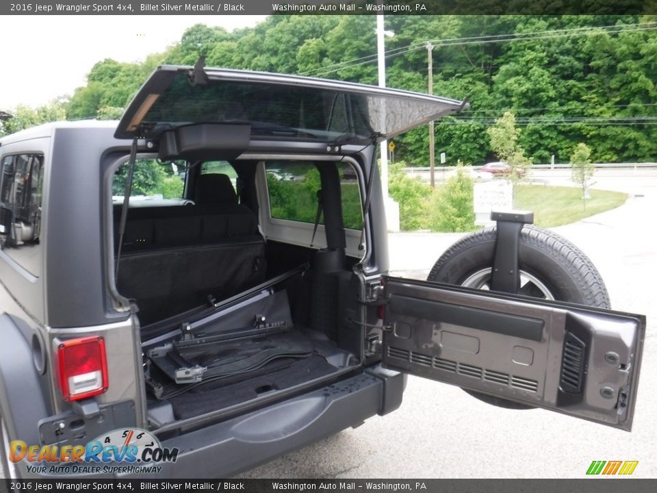 2016 Jeep Wrangler Sport 4x4 Billet Silver Metallic / Black Photo #24