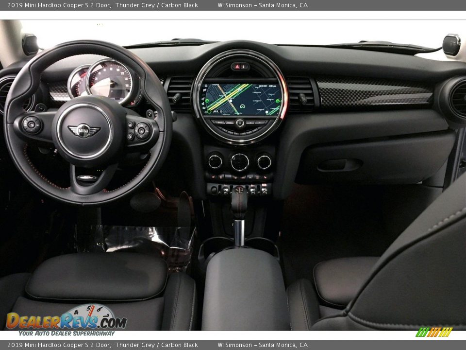 Dashboard of 2019 Mini Hardtop Cooper S 2 Door Photo #15