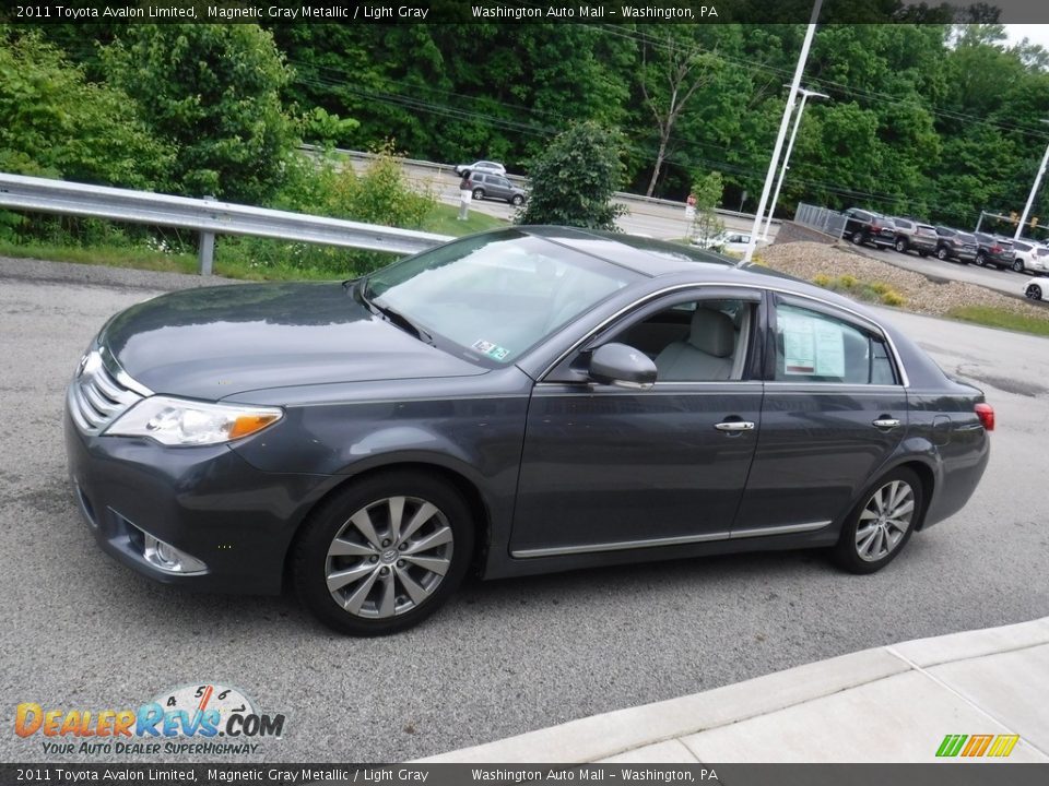 2011 Toyota Avalon Limited Magnetic Gray Metallic / Light Gray Photo #13
