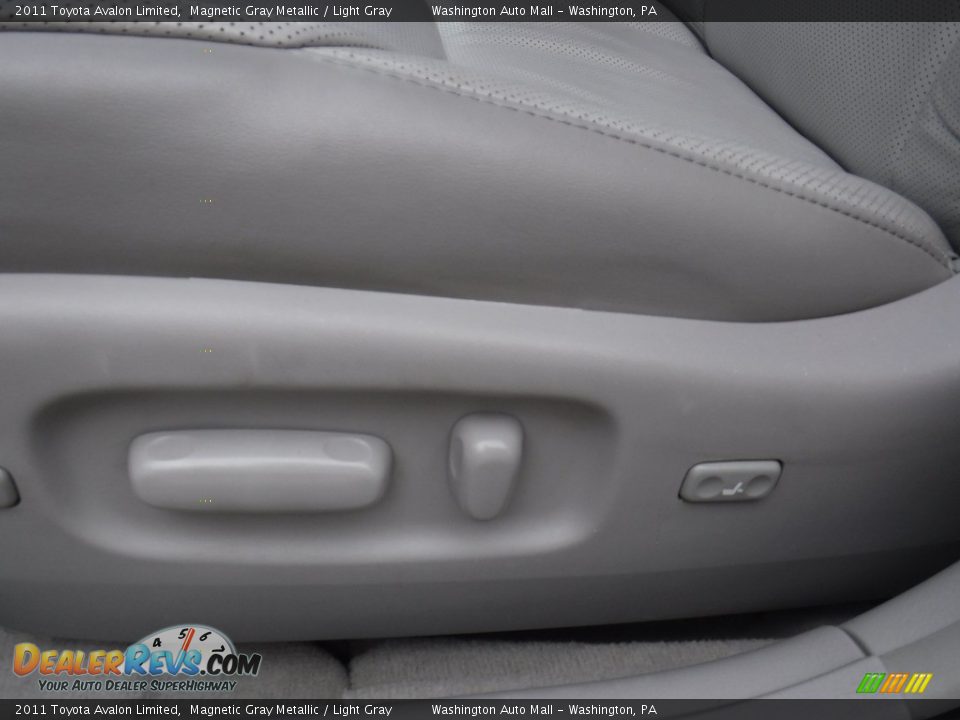 2011 Toyota Avalon Limited Magnetic Gray Metallic / Light Gray Photo #21