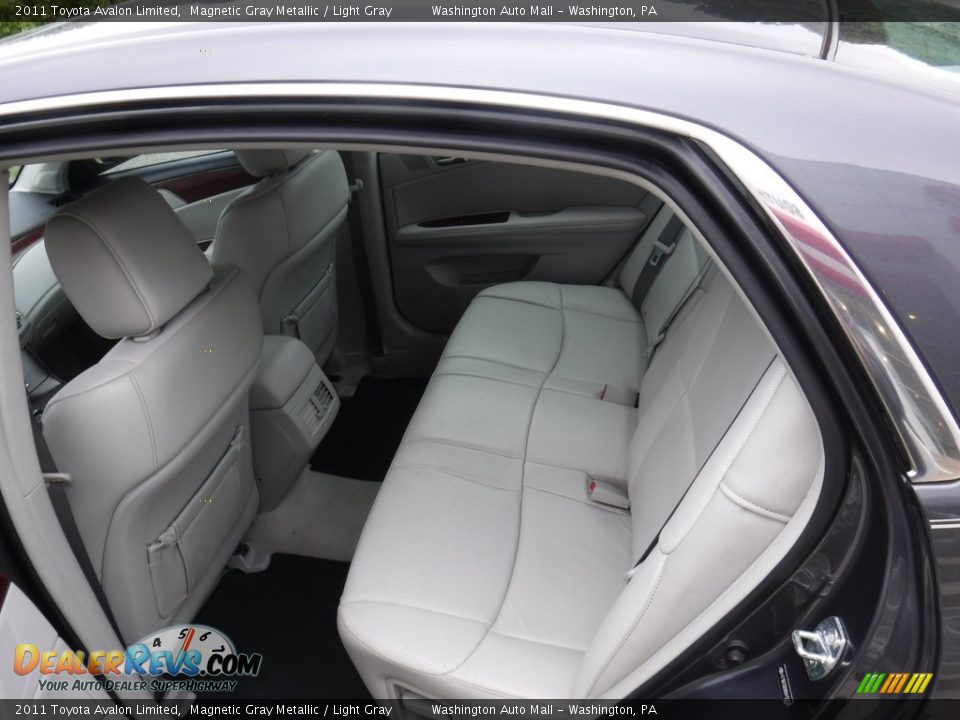 2011 Toyota Avalon Limited Magnetic Gray Metallic / Light Gray Photo #26