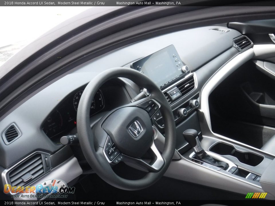 2018 Honda Accord LX Sedan Modern Steel Metallic / Gray Photo #11