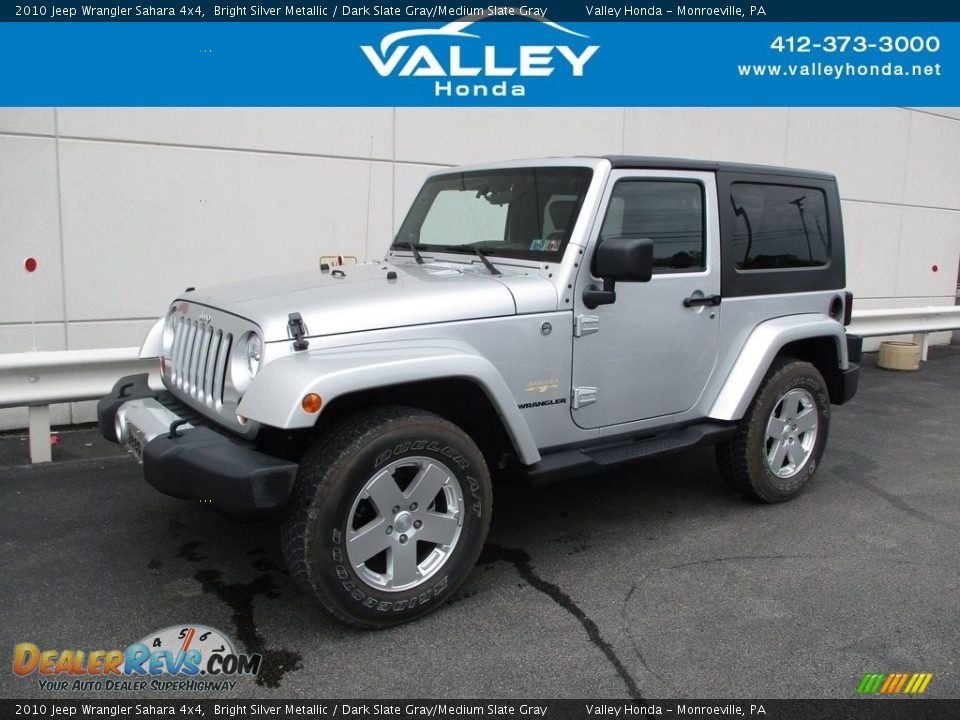 2010 Jeep Wrangler Sahara 4x4 Bright Silver Metallic / Dark Slate Gray/Medium Slate Gray Photo #1