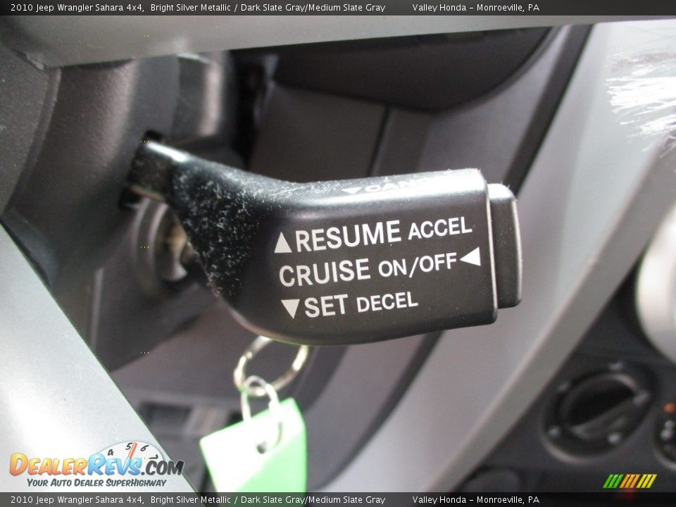 2010 Jeep Wrangler Sahara 4x4 Bright Silver Metallic / Dark Slate Gray/Medium Slate Gray Photo #18
