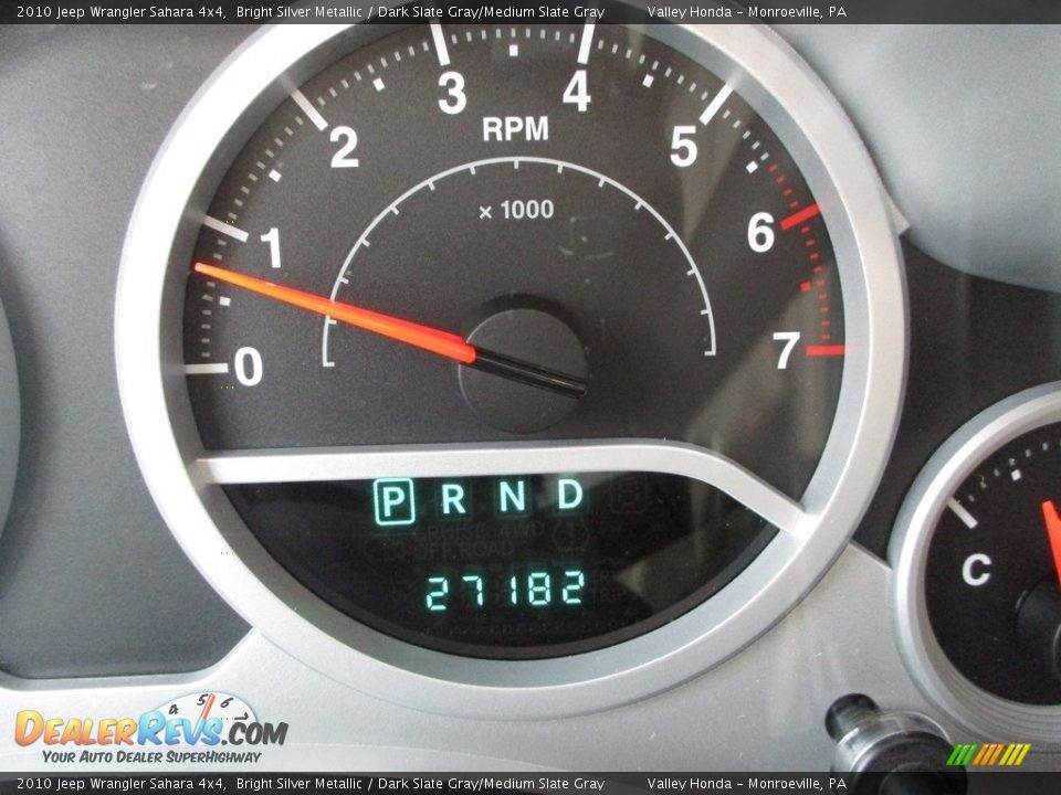 2010 Jeep Wrangler Sahara 4x4 Bright Silver Metallic / Dark Slate Gray/Medium Slate Gray Photo #20