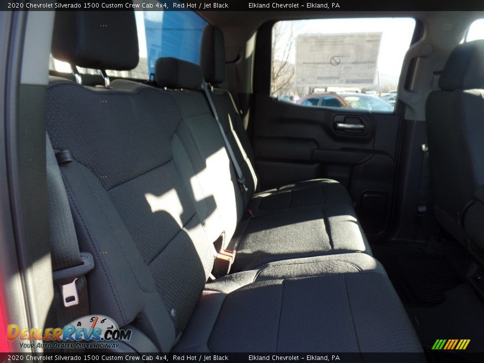2020 Chevrolet Silverado 1500 Custom Crew Cab 4x4 Red Hot / Jet Black Photo #15