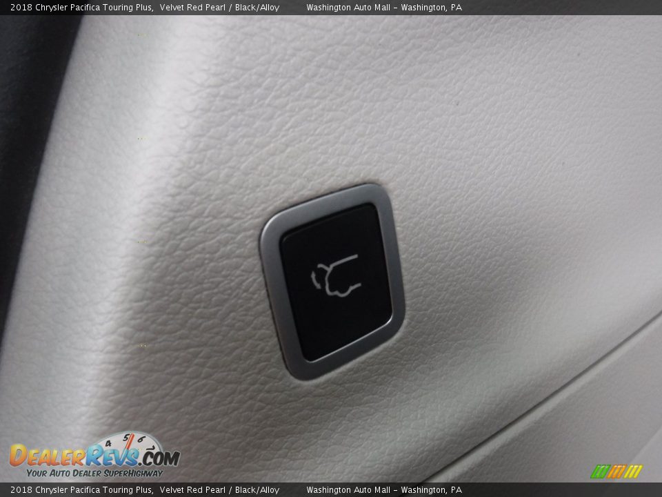 2018 Chrysler Pacifica Touring Plus Velvet Red Pearl / Black/Alloy Photo #26