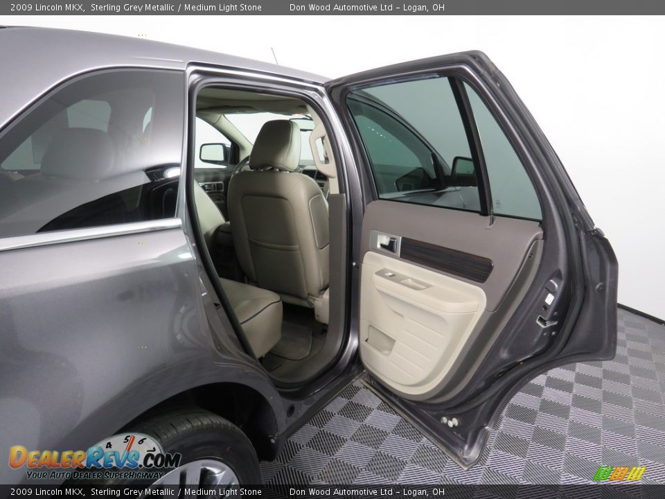 2009 Lincoln MKX Sterling Grey Metallic / Medium Light Stone Photo #36