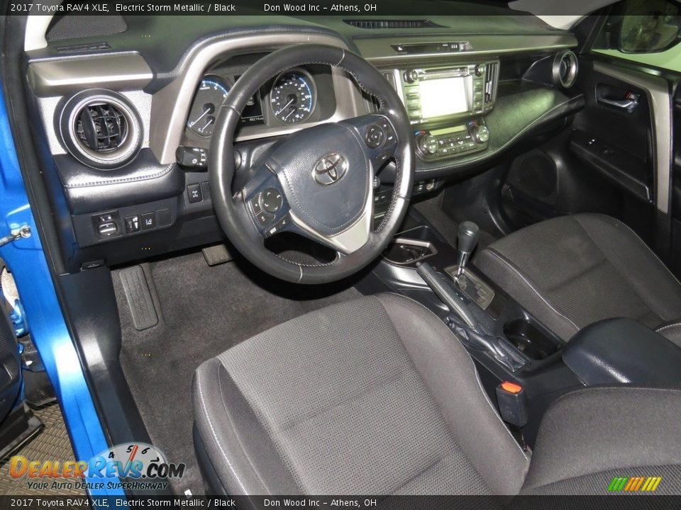 2017 Toyota RAV4 XLE Electric Storm Metallic / Black Photo #19