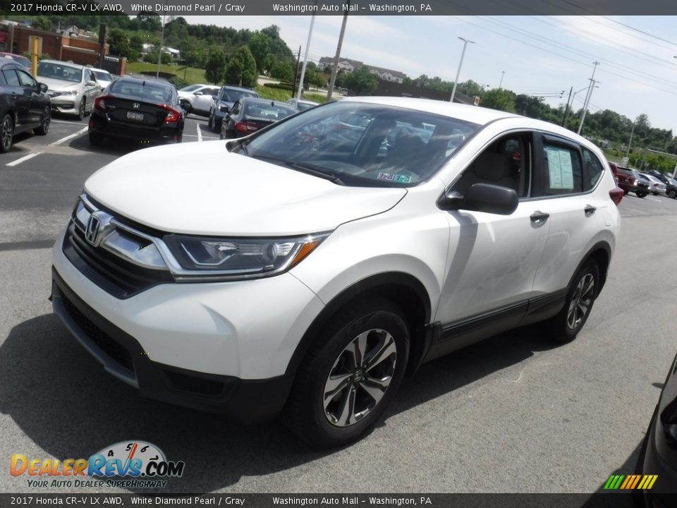 2017 Honda CR-V LX AWD White Diamond Pearl / Gray Photo #5