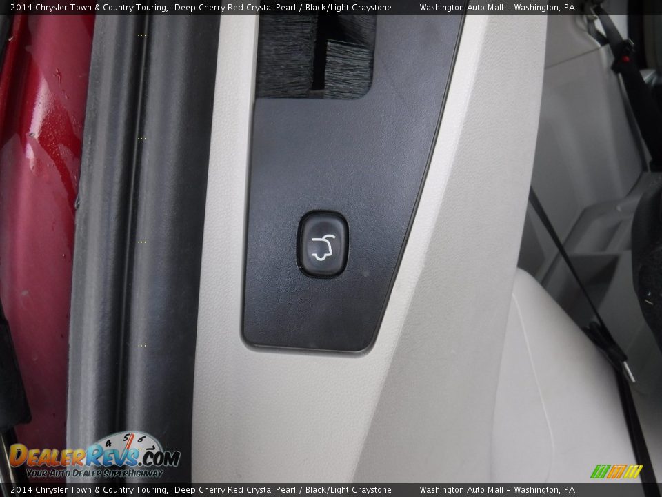 2014 Chrysler Town & Country Touring Deep Cherry Red Crystal Pearl / Black/Light Graystone Photo #25