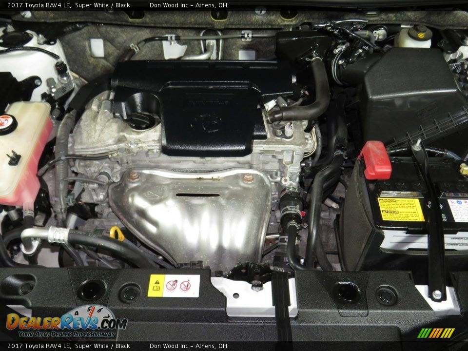 2017 Toyota RAV4 LE Super White / Black Photo #6